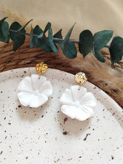 Boucles d'oreilles - Fleur Blanche